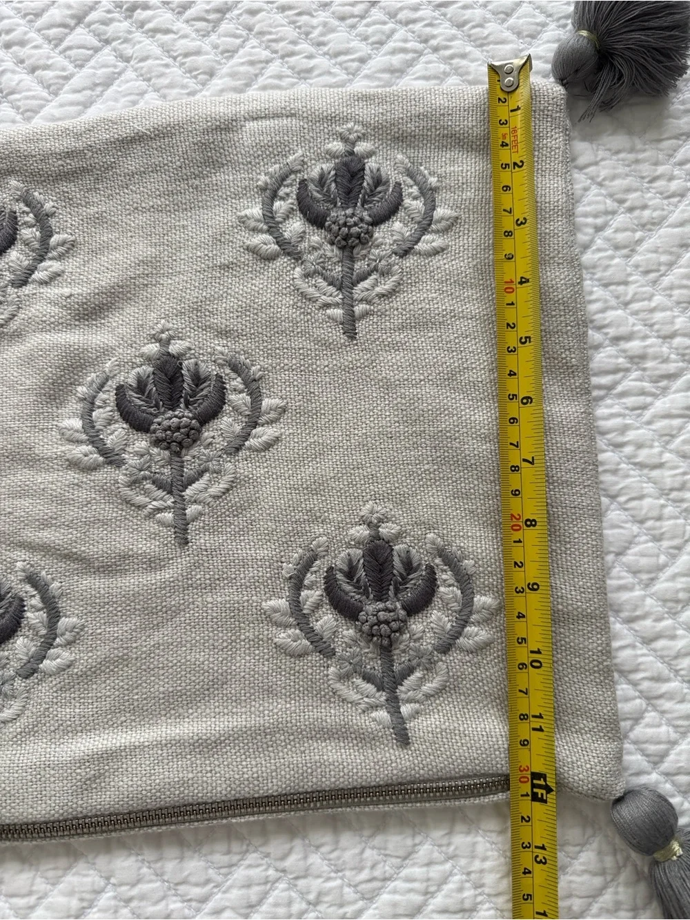 Serena & Lily Cream Lumbar Pillow Case Gray Floral Embroidery Tassels Size 12x21